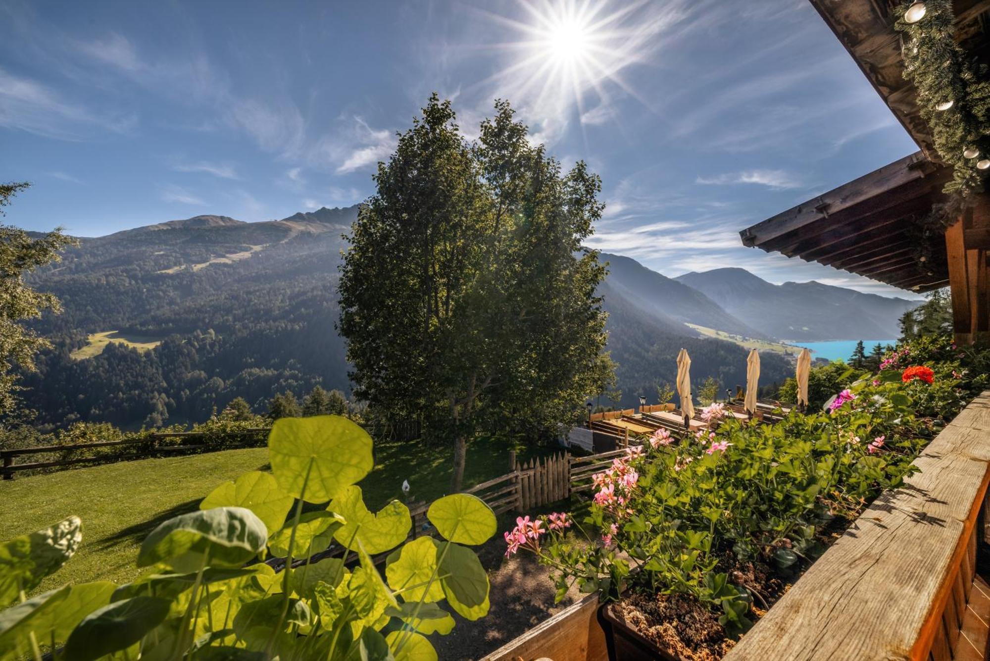 Tendershof Reschen Exteriör bild